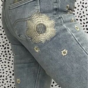 Oli & Hali Light Blue Floral Embroidered Jeans- Picking Daisies